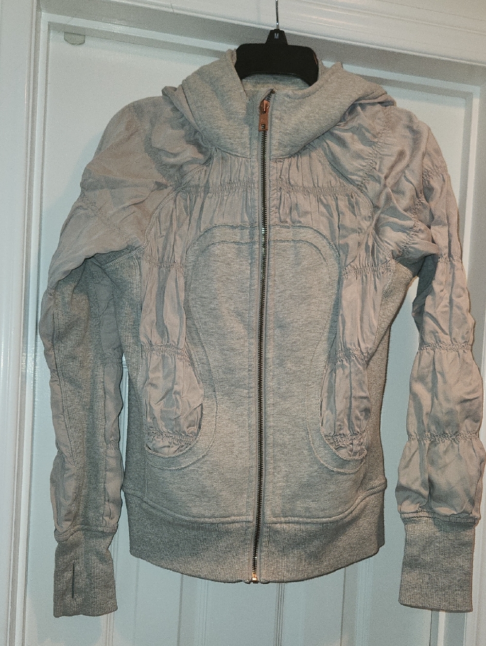 lululemon athletica light gray zip hoodie jacket
